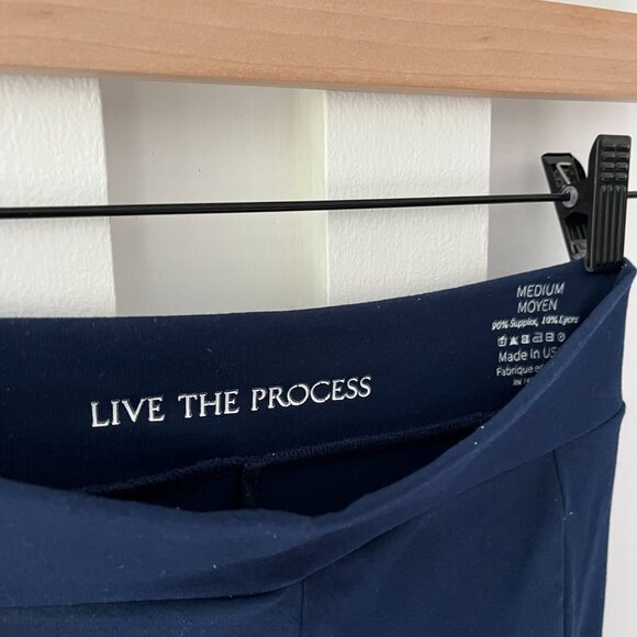 Live The Process Side Pocket Leggings - Navy - Size Medium - Picture 4 of 8